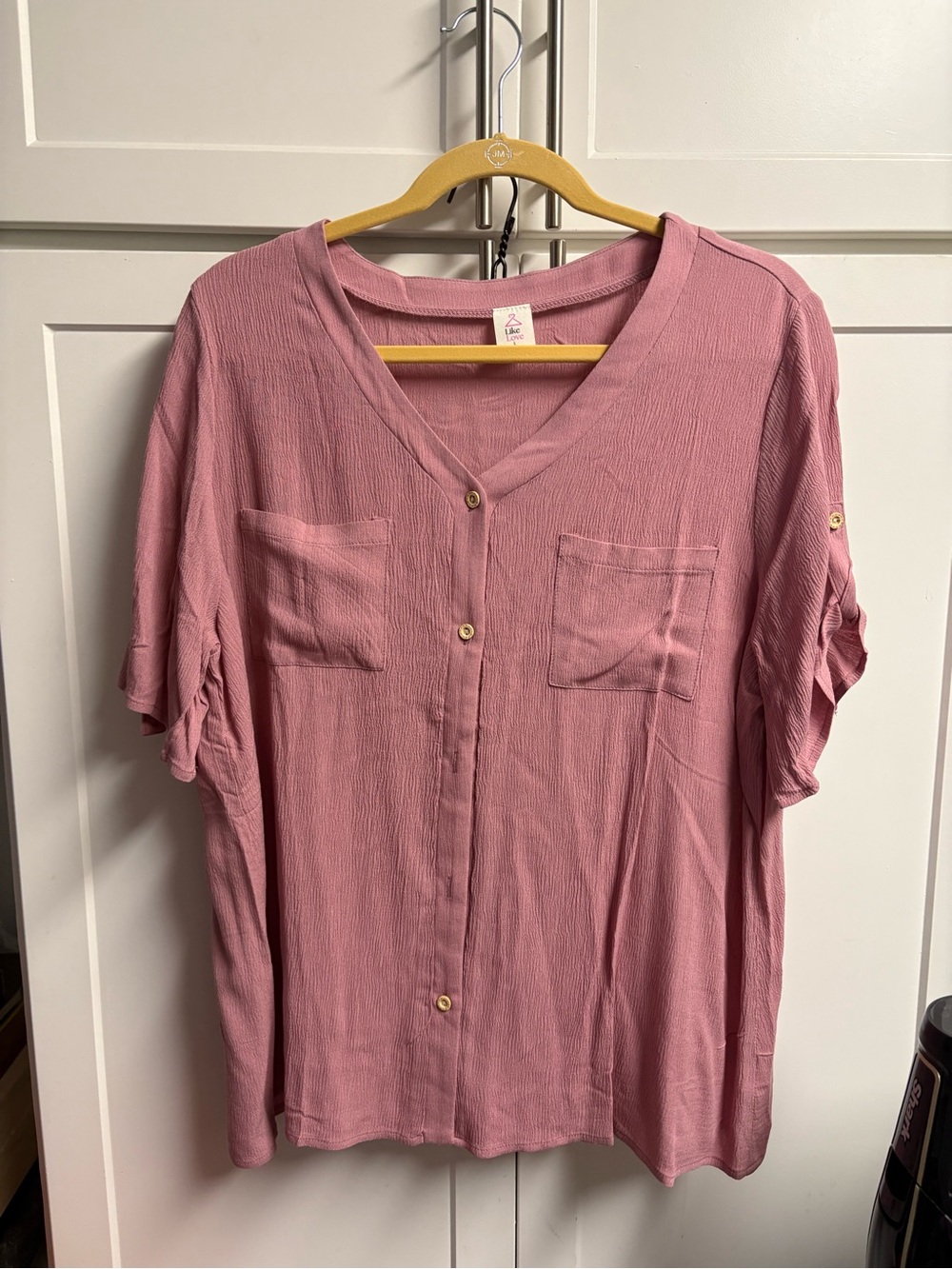 Women’s V-Neck Button Front Top in Dusty Rose